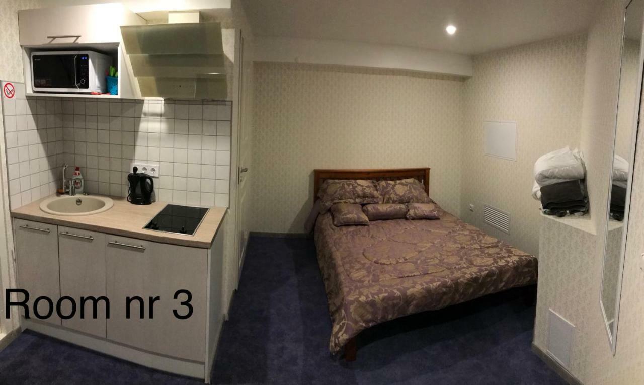 Liivalaia 40 Cozy Kitchen Studio Tallinn Luaran gambar